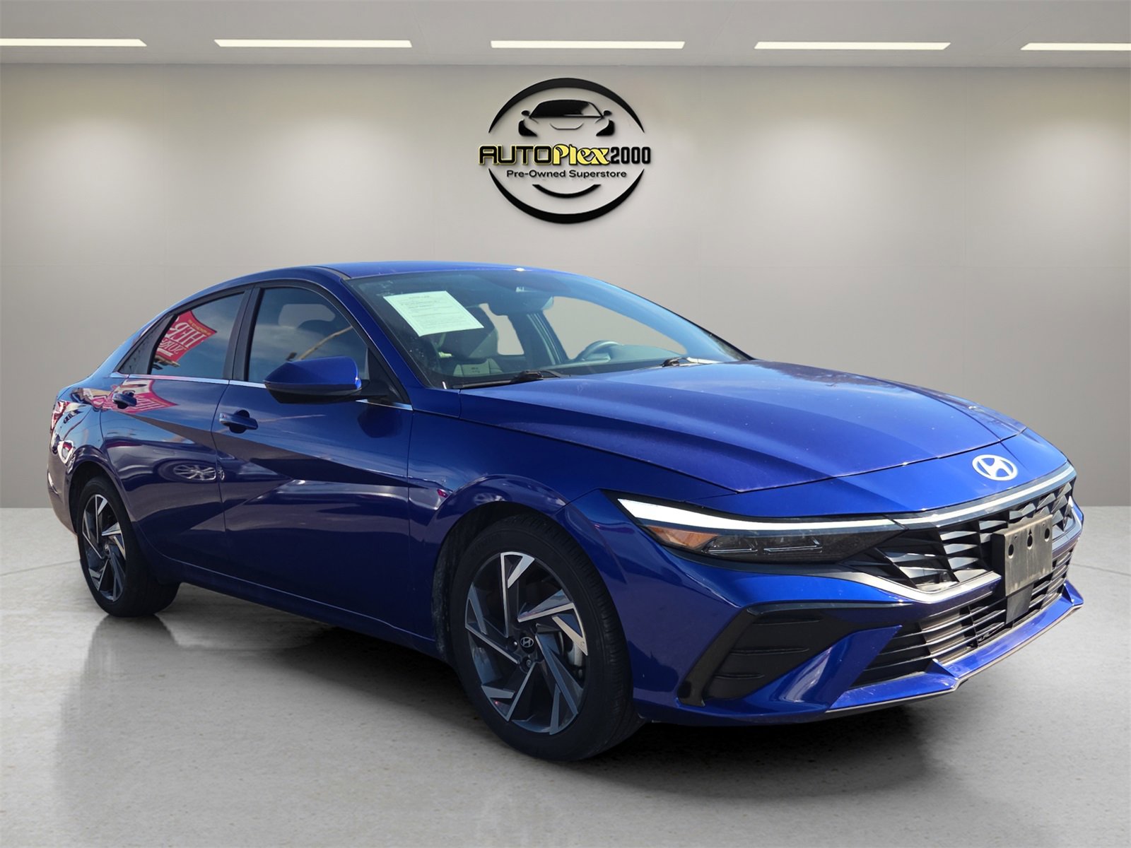 Used 2024 Hyundai Elantra SEL w/ Convenience Package image 1