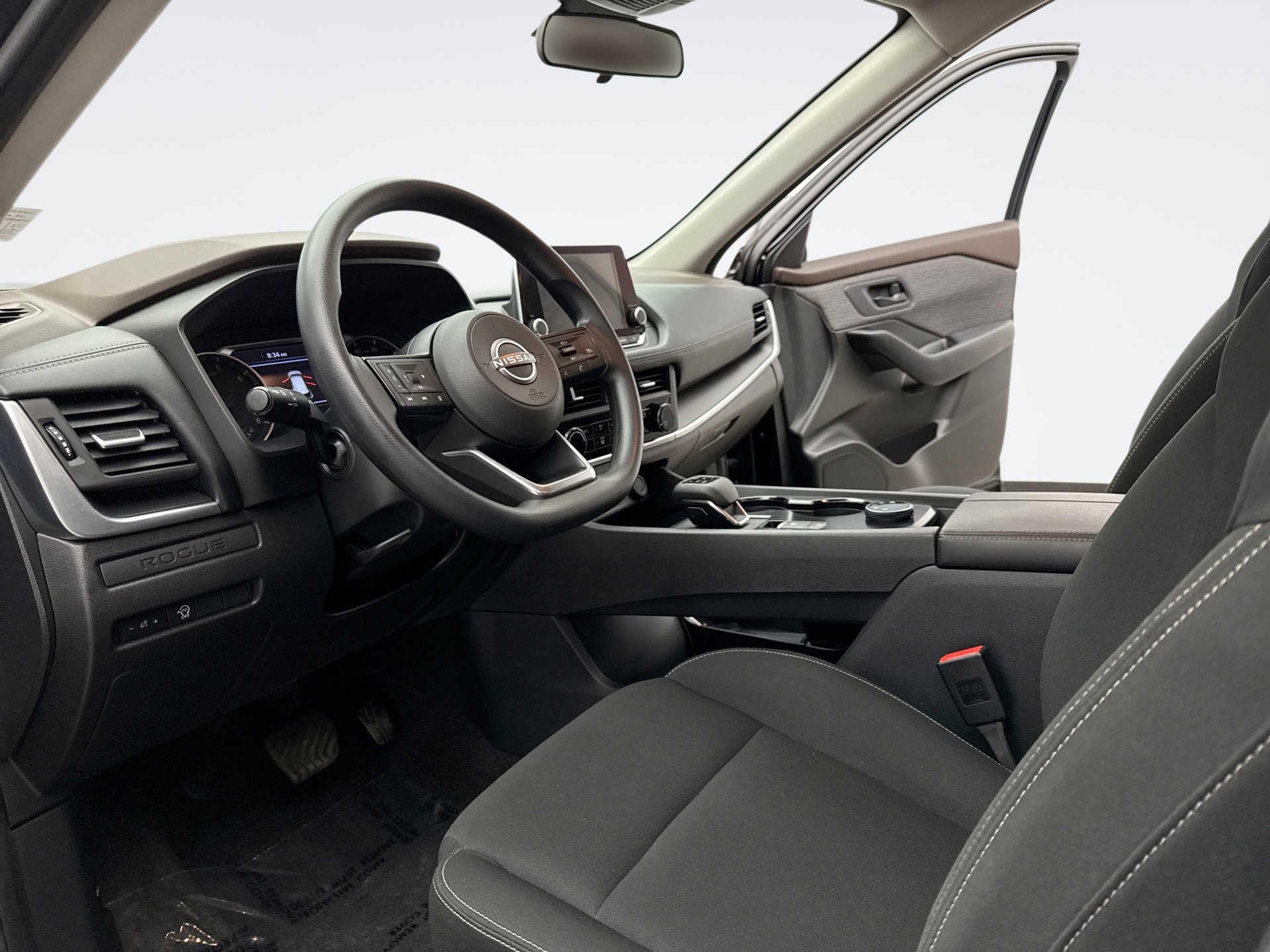 Used 2023 Nissan Rogue S AWD/4WD image 10