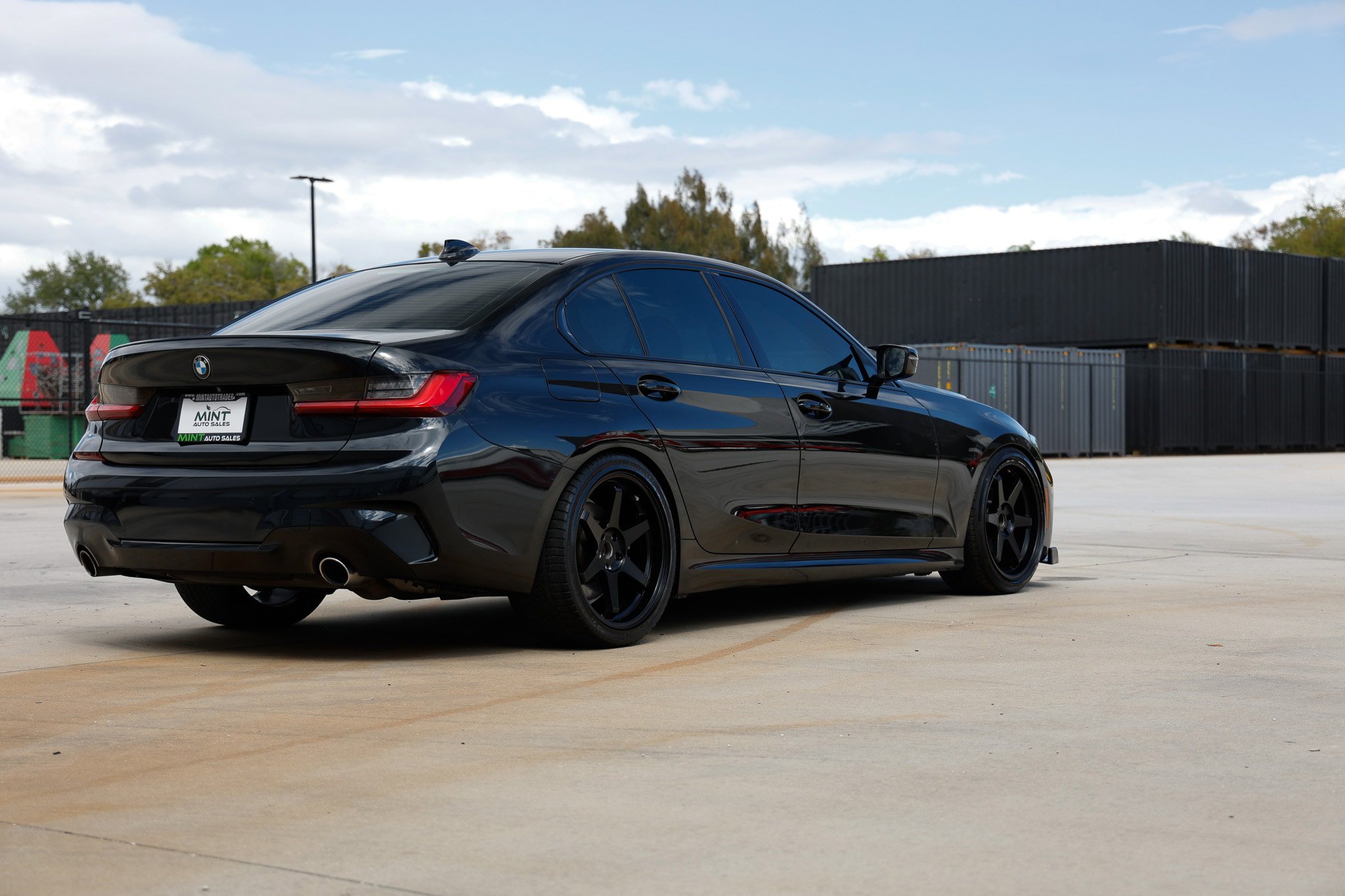 Used 2020 BMW 330i Sedan w/ M Sport Package RWD image 38