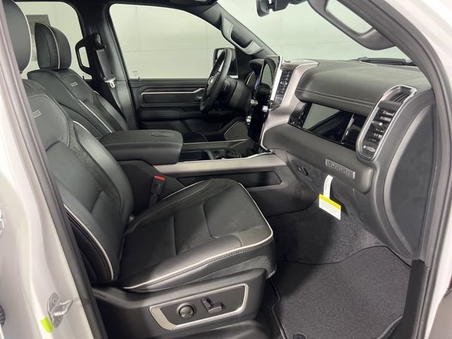 New 2026 RAM 1500 Laramie AWD/4WD image 12