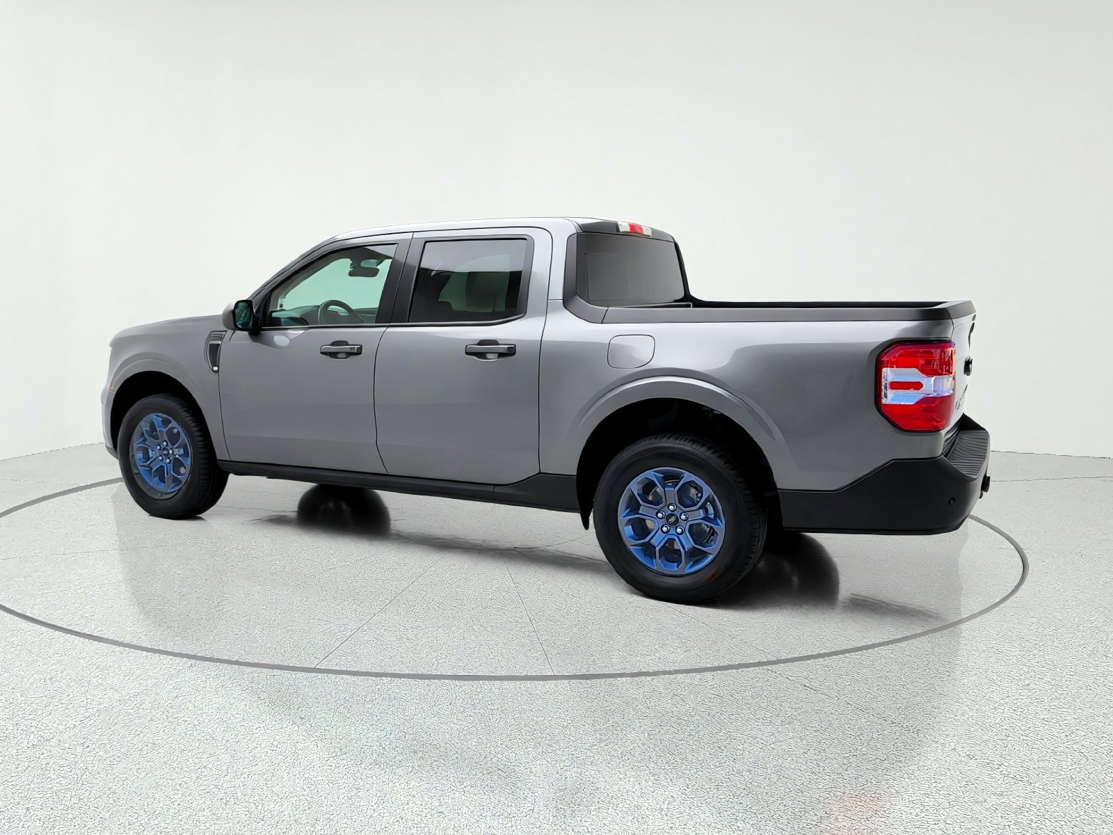 New 2026 Ford Maverick XLT w/ Equipment Group 301A AWD/4WD image 5