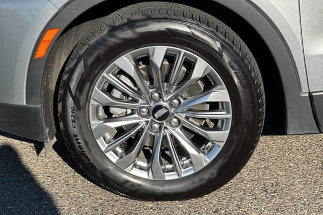 Used 2024 Cadillac XT4 Premium Luxury image 44