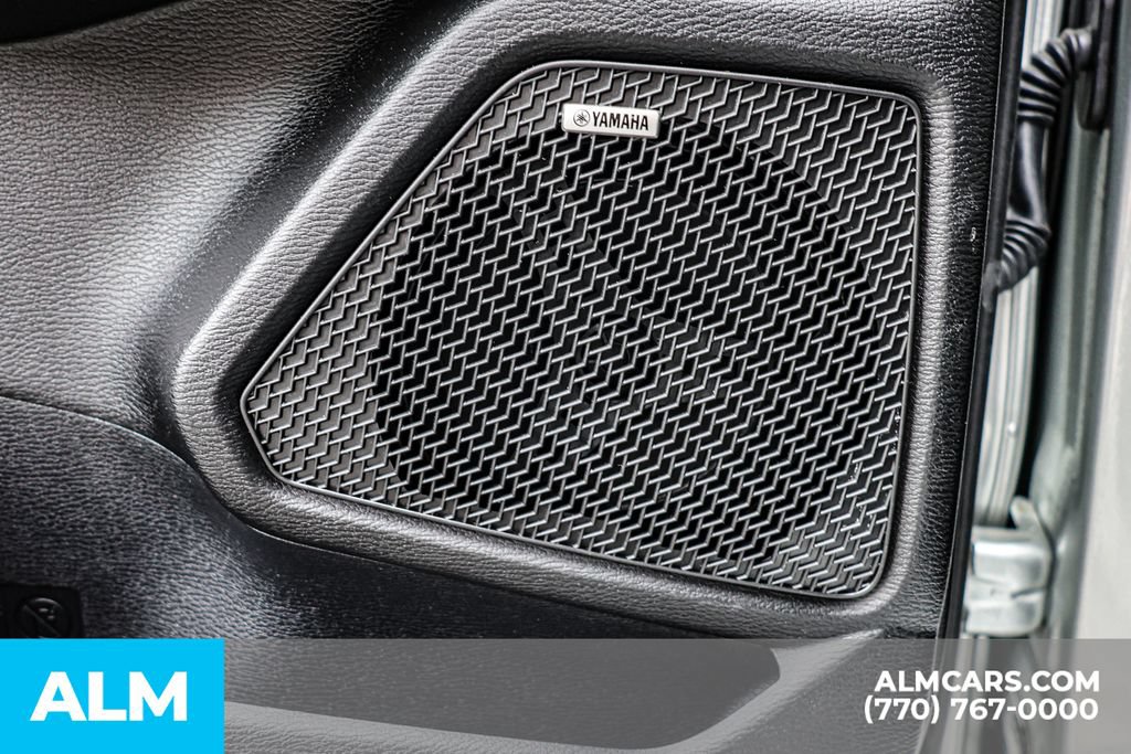 Used 2025 Mitsubishi Outlander SE FWD image 56
