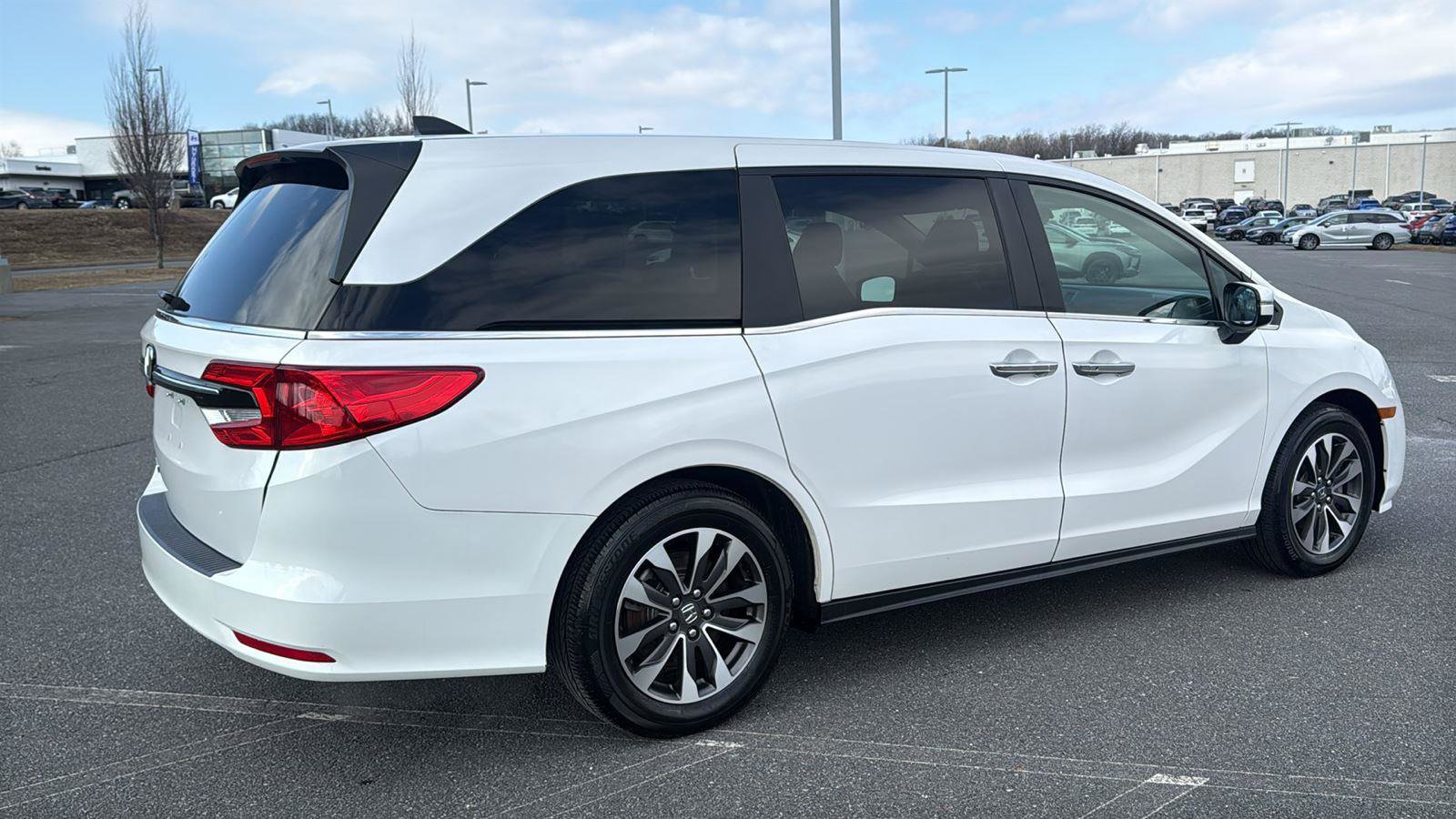 Used 2024 Honda Odyssey EX-L image 6