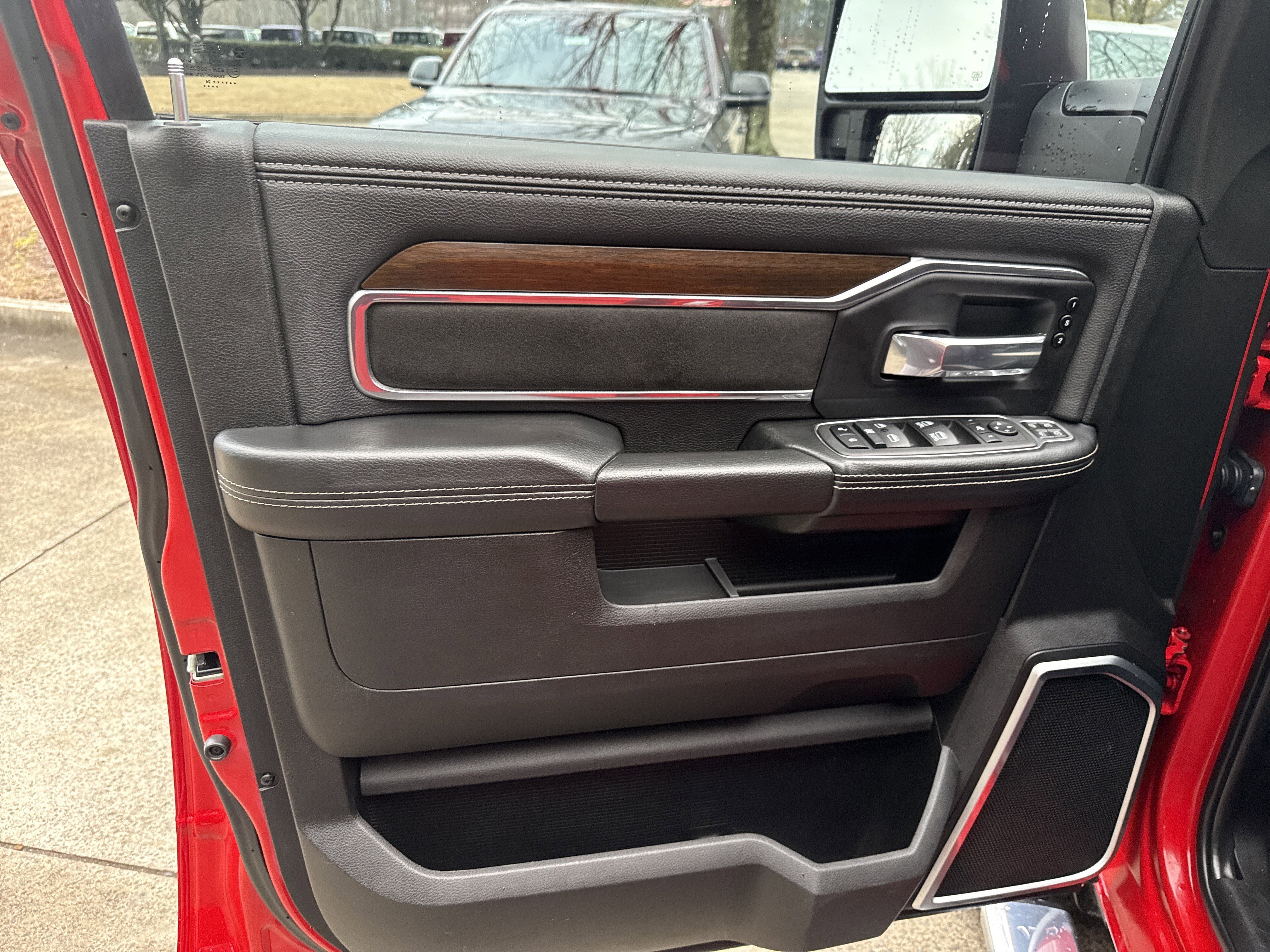 Used 2024 RAM 3500 Laramie w/ Safety Group image 10