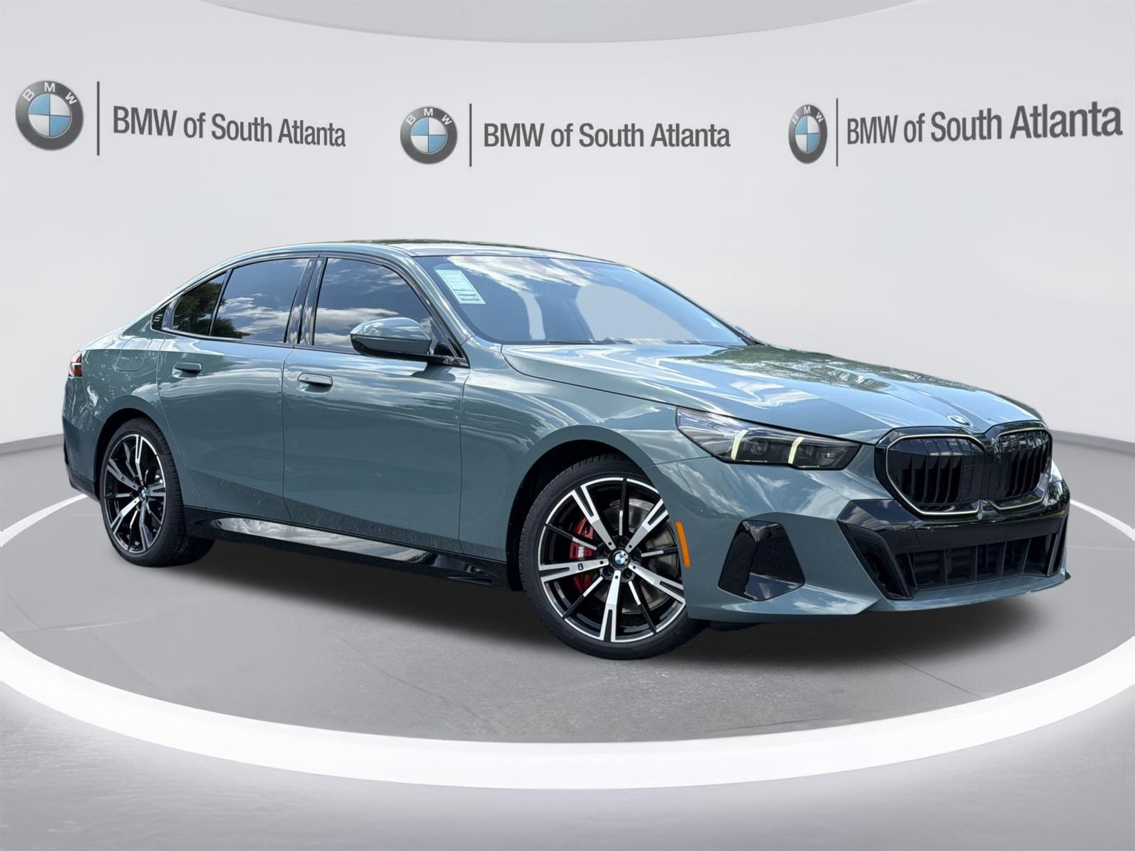 New 2027 BMW 530i w/ M Sport Package RWD image 2