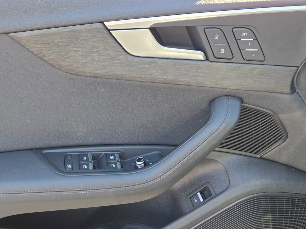 Used 2019 Audi A4 2.0T Premium Plus AWD/4WD image 17