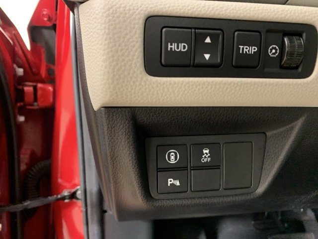 Used 2020 Honda Accord Touring image 18