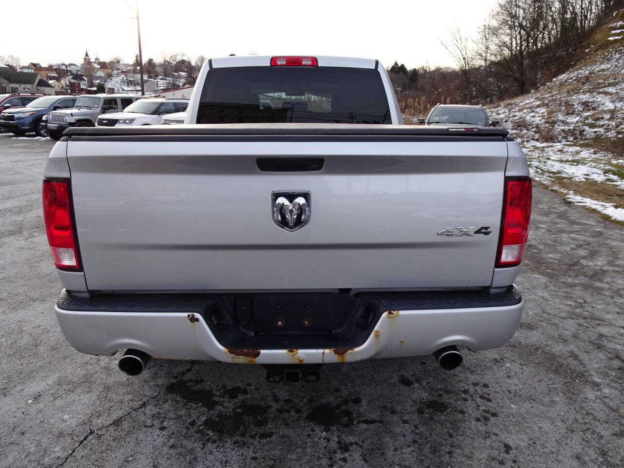 Used 2017 RAM 1500 Express image 7