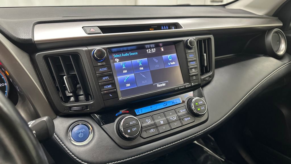 Used 2018 Toyota RAV4 Limited w/ Carpet Mat Package image 13