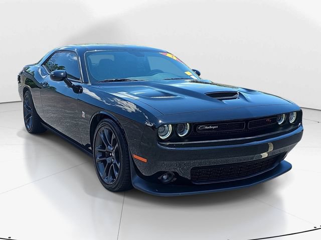Used 2021 Dodge Challenger R/T Scat Pack RWD image 1