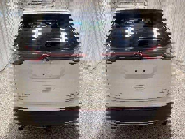 Used 2015 Ford Edge SEL w/ Equipment Group 201A AWD/4WD image 4