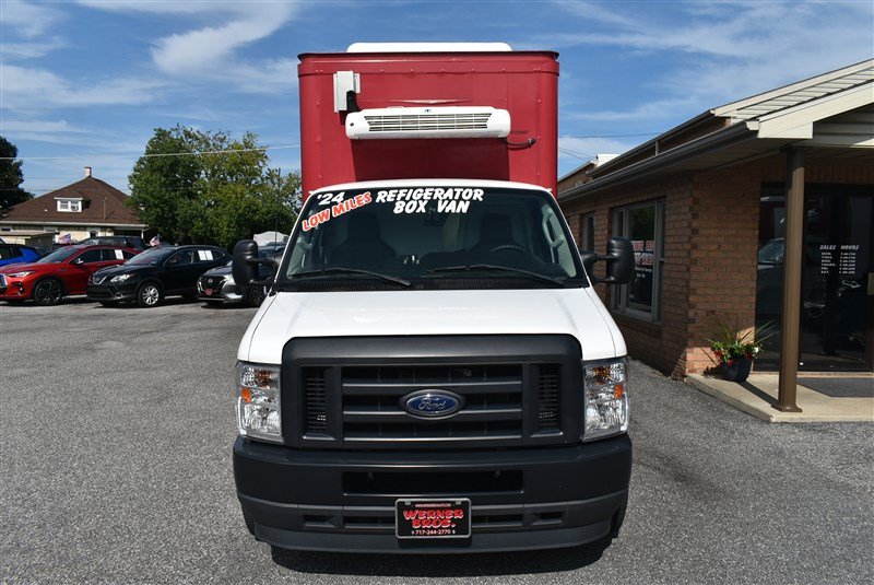 Used 2023 Ford E-350 and Econoline 350 Super Duty w/ Power Windows & Locks Group RWD image 6