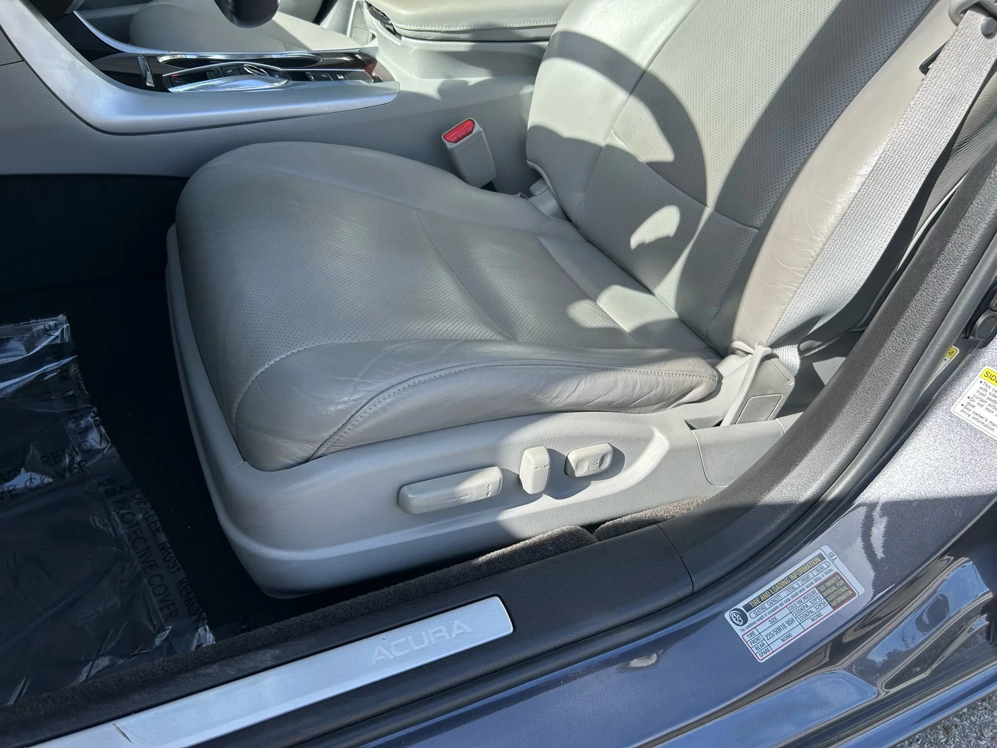 Used 2017 Acura TLX V6 w/ Technology Package image 7