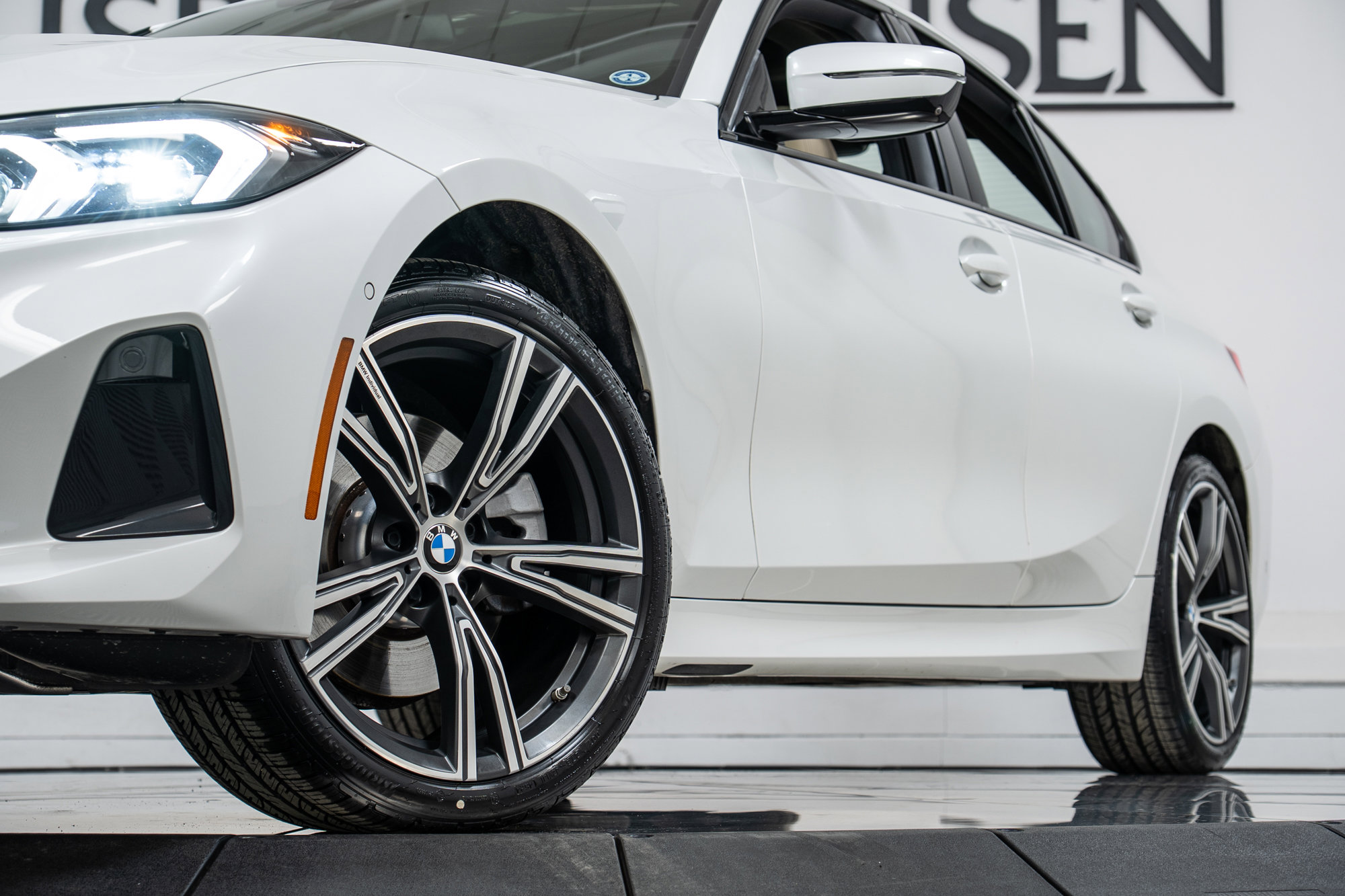 Certified 2023 BMW 330i xDrive Sedan w/ Premium Package image 27