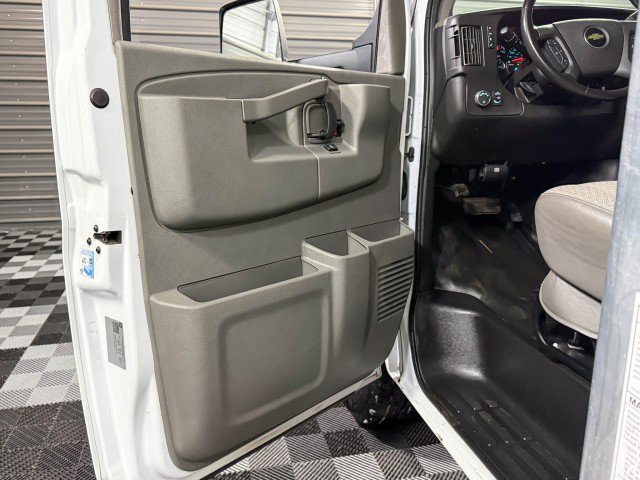Used 2021 Chevrolet Express 3500 w/ Power Convenience Package image 28