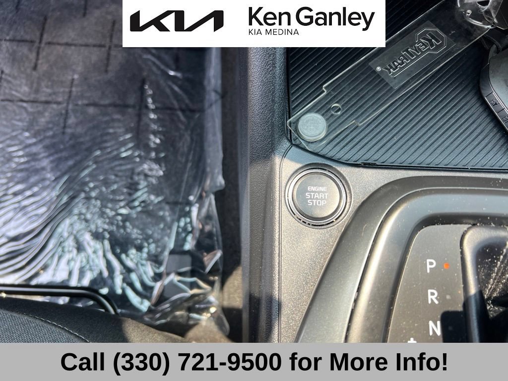 Certified 2025 Kia K4 FWD image 38