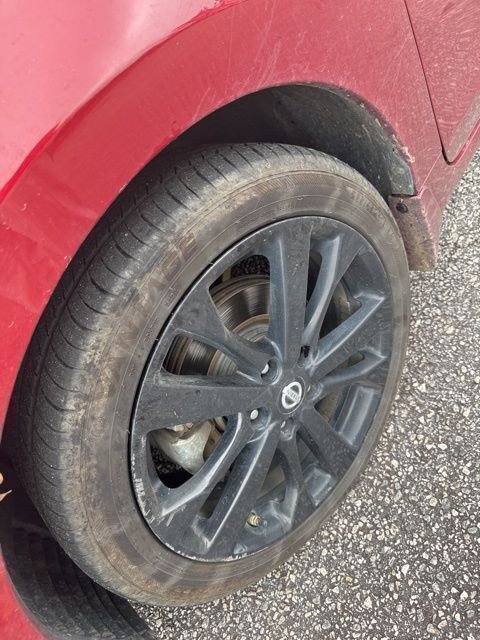 Used 2017 Nissan Altima 2.5 SR w/ Midnight Edition Package image 10