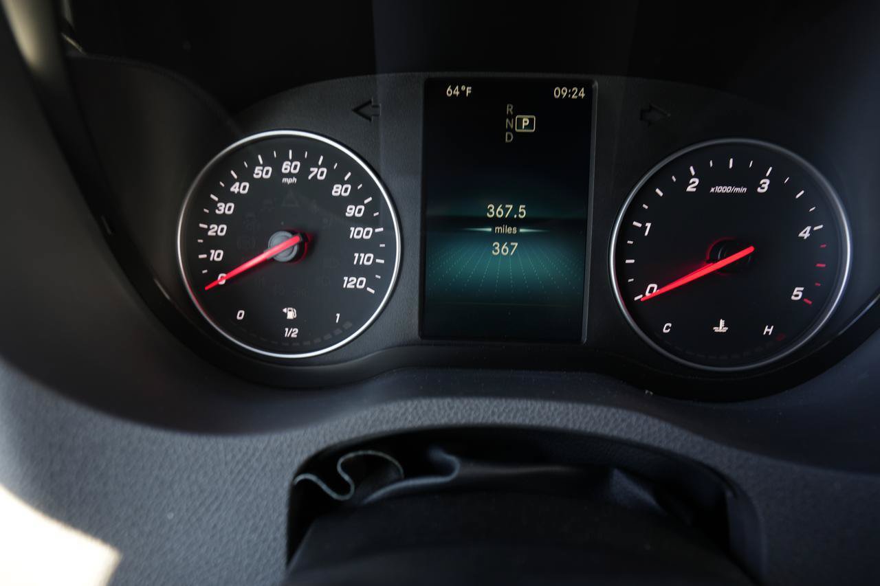 Used 2024 Mercedes-Benz Sprinter 2500 image 22