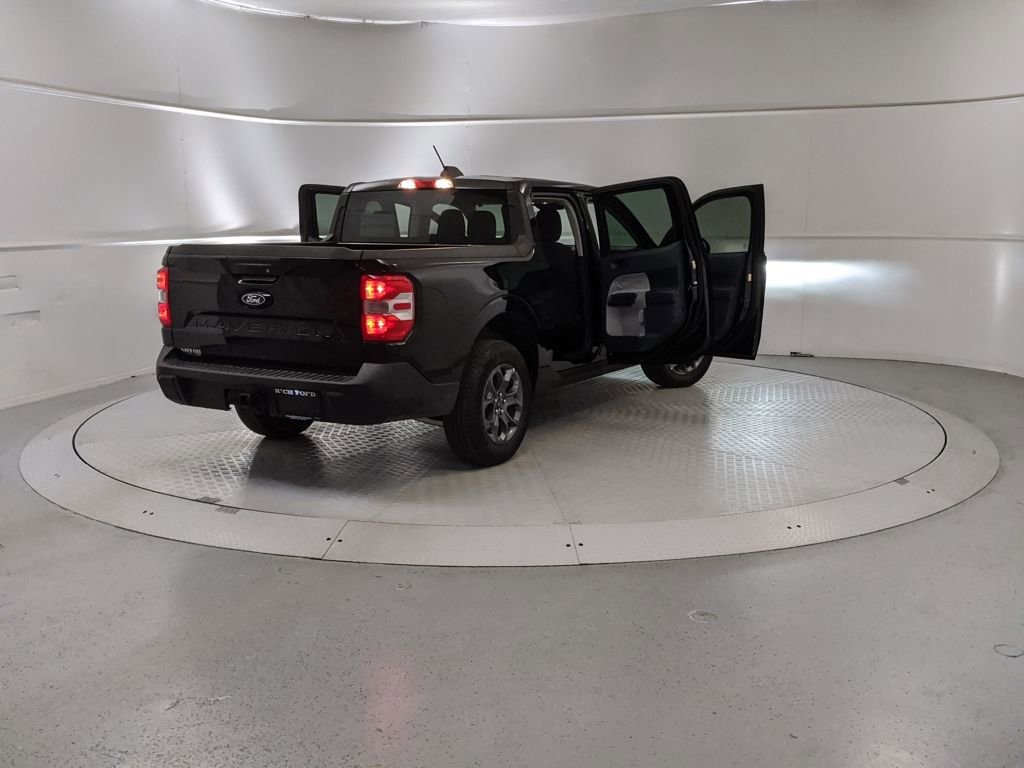 New 2025 Ford Maverick XLT w/ Equipment Group 302A image 9
