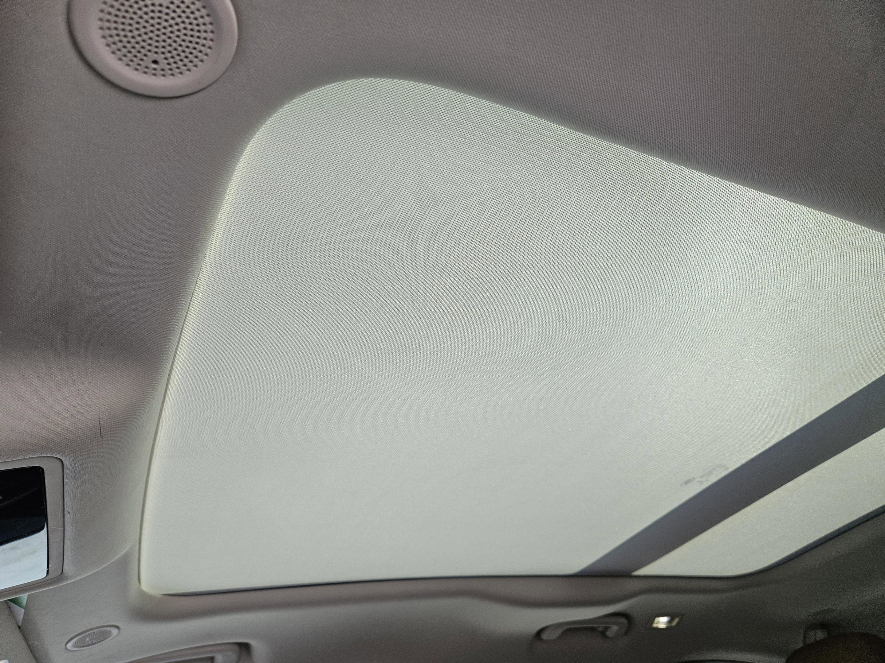 Used 2022 Jaguar F-PACE S image 28