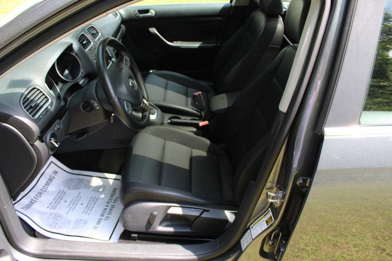 Used 2013 Volkswagen Jetta SE image 15