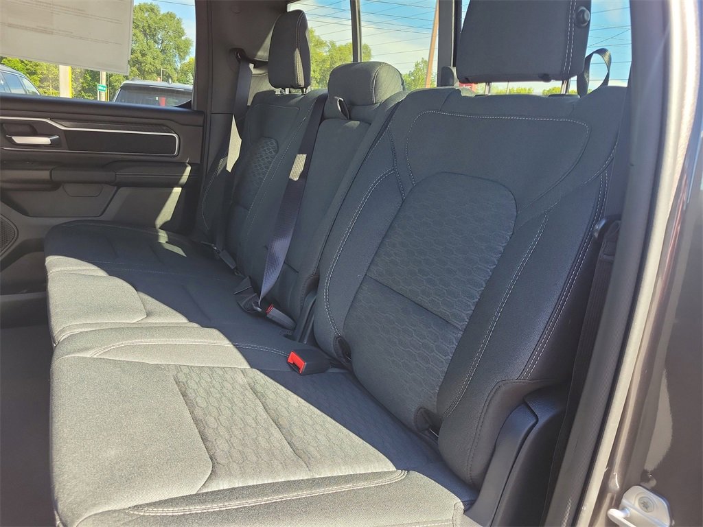 New 2026 RAM 1500 4x4 Crew Cab image 25