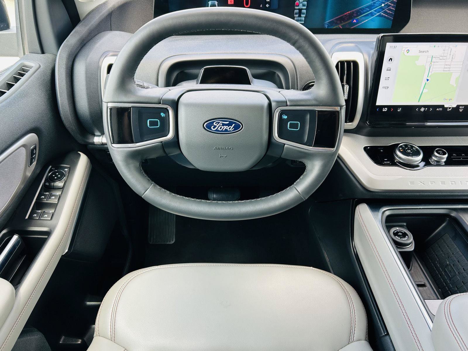 Used 2025 Ford Expedition Active AWD/4WD image 20
