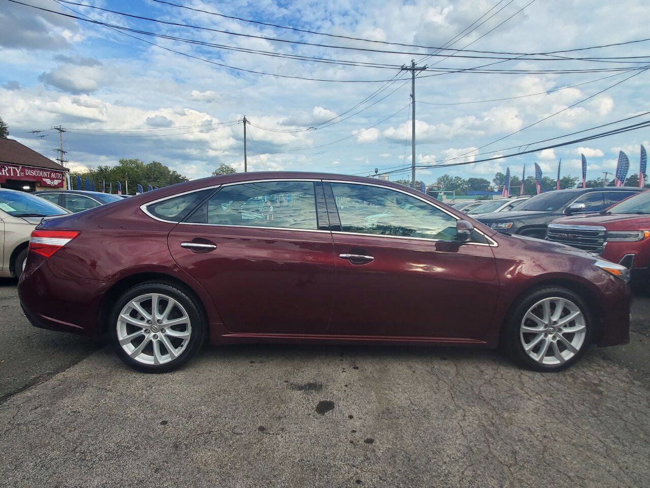 Used 2013 Toyota Avalon Limited image 6