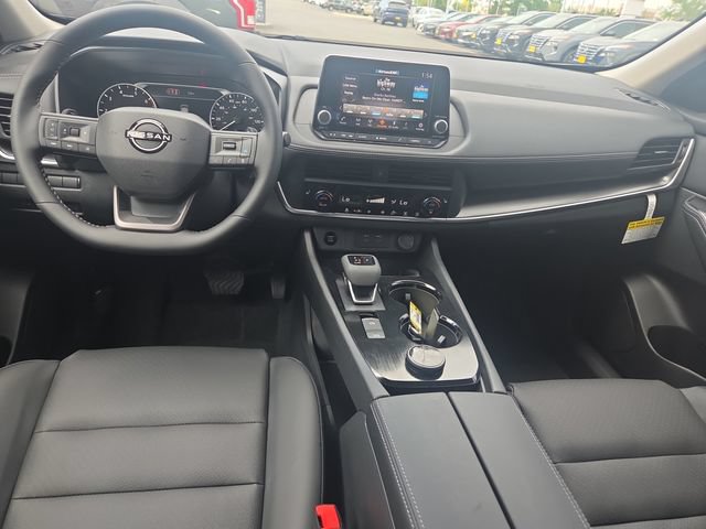 New 2026 Nissan Rogue Dark Armor AWD/4WD image 21