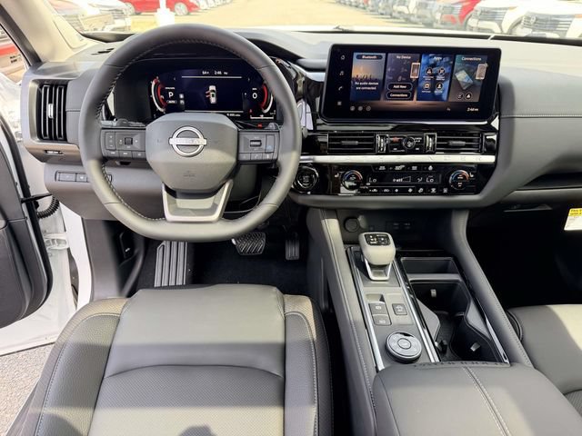 New 2026 Nissan Pathfinder SL w/ SL Premium Package AWD/4WD image 18