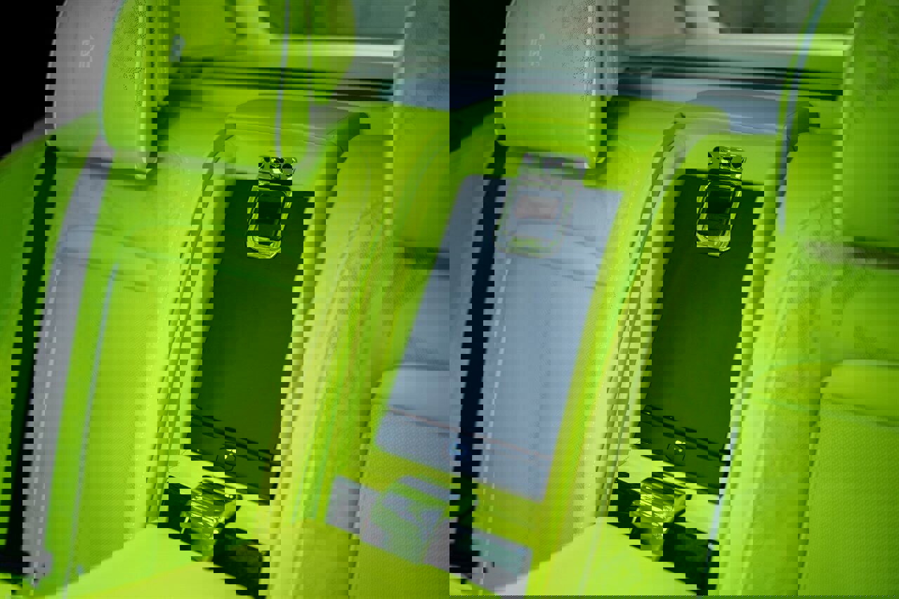 Used 2025 Rolls-Royce Cullinan Black Badge w/ Leather Finishing Pack image 33