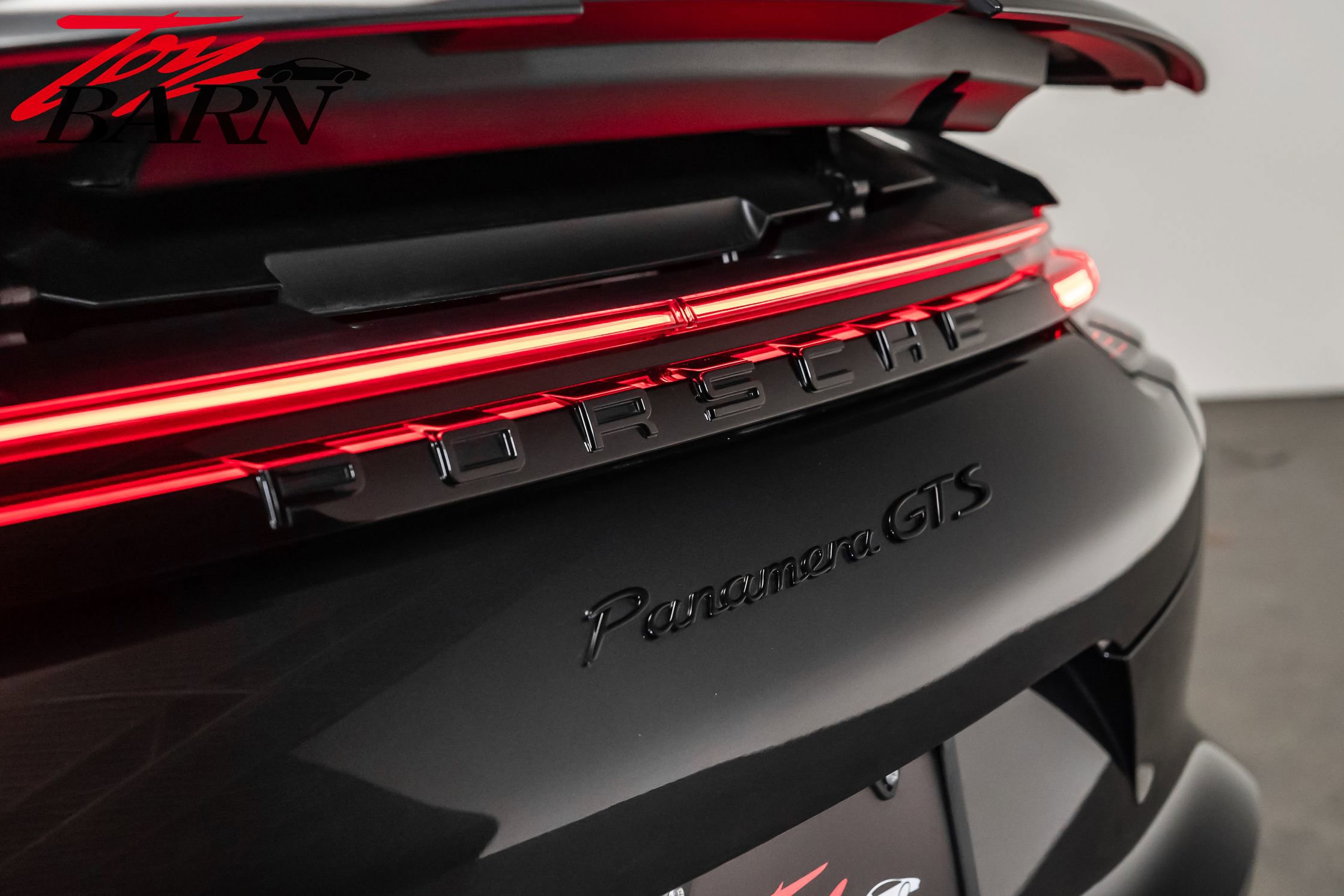 Used 2020 Porsche Panamera GTS image 12