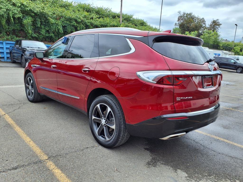 Used 2022 Buick Enclave Essence w/ Experience Buick Package image 5