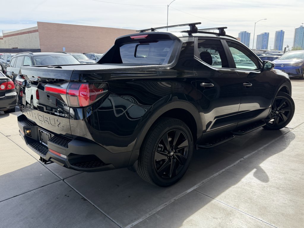 Used 2023 Hyundai Santa Cruz Night w/ Launch Package image 4