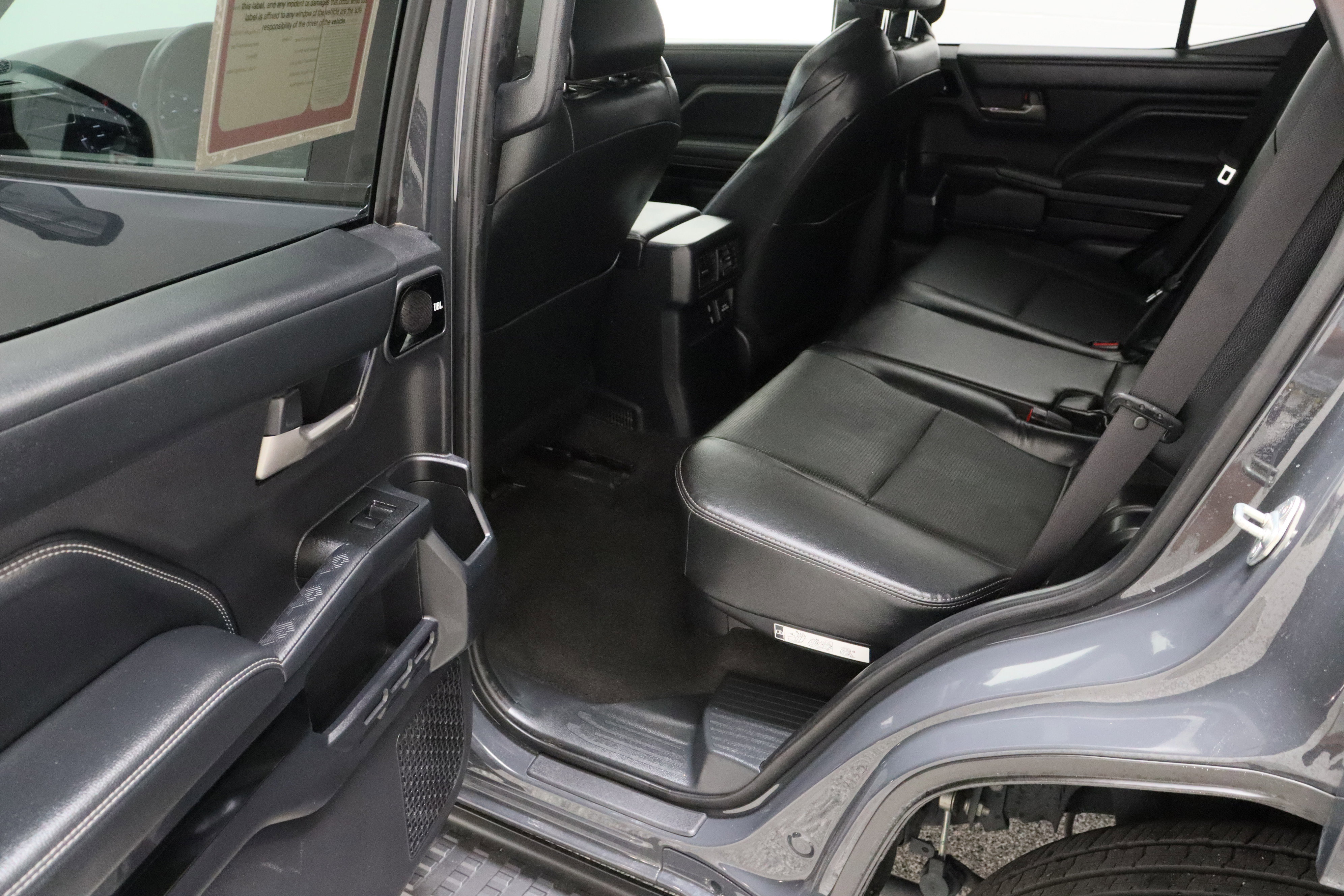 Certified 2025 Toyota 4Runner Limited image 30
