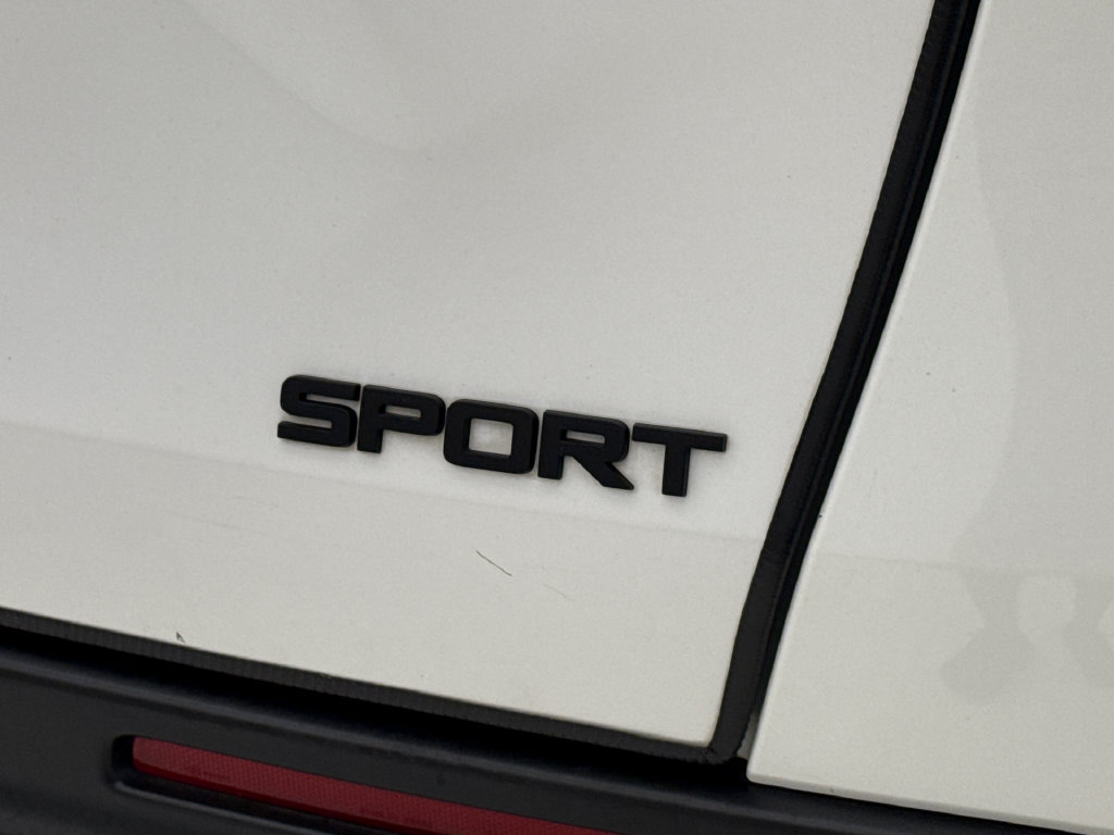Certified 2025 Honda HR-V Sport image 10