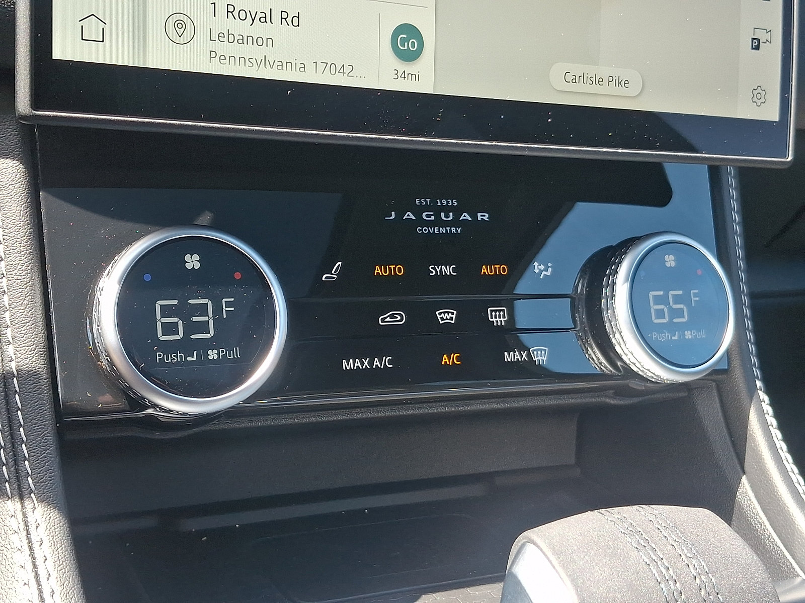 New 2026 Jaguar F-PACE R-Dynamic S AWD/4WD image 15