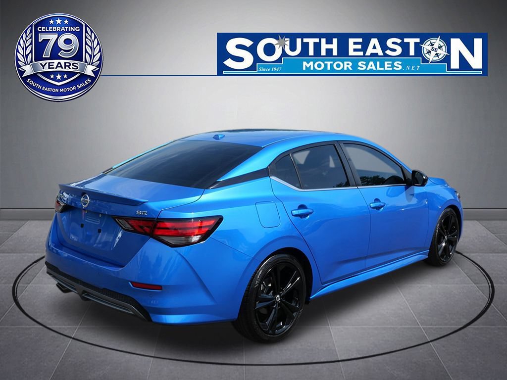 Used 2021 Nissan Sentra SR w/ SR Premium Package FWD image 6