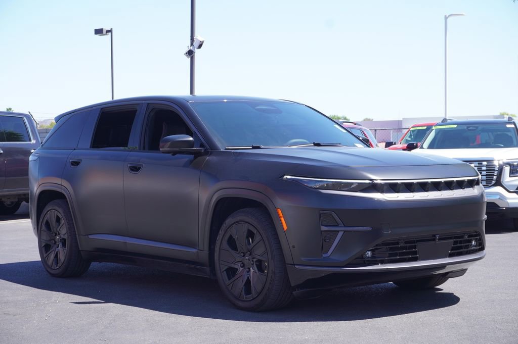 Used 2025 Jeep Wagoneer S Launch Edition image 4