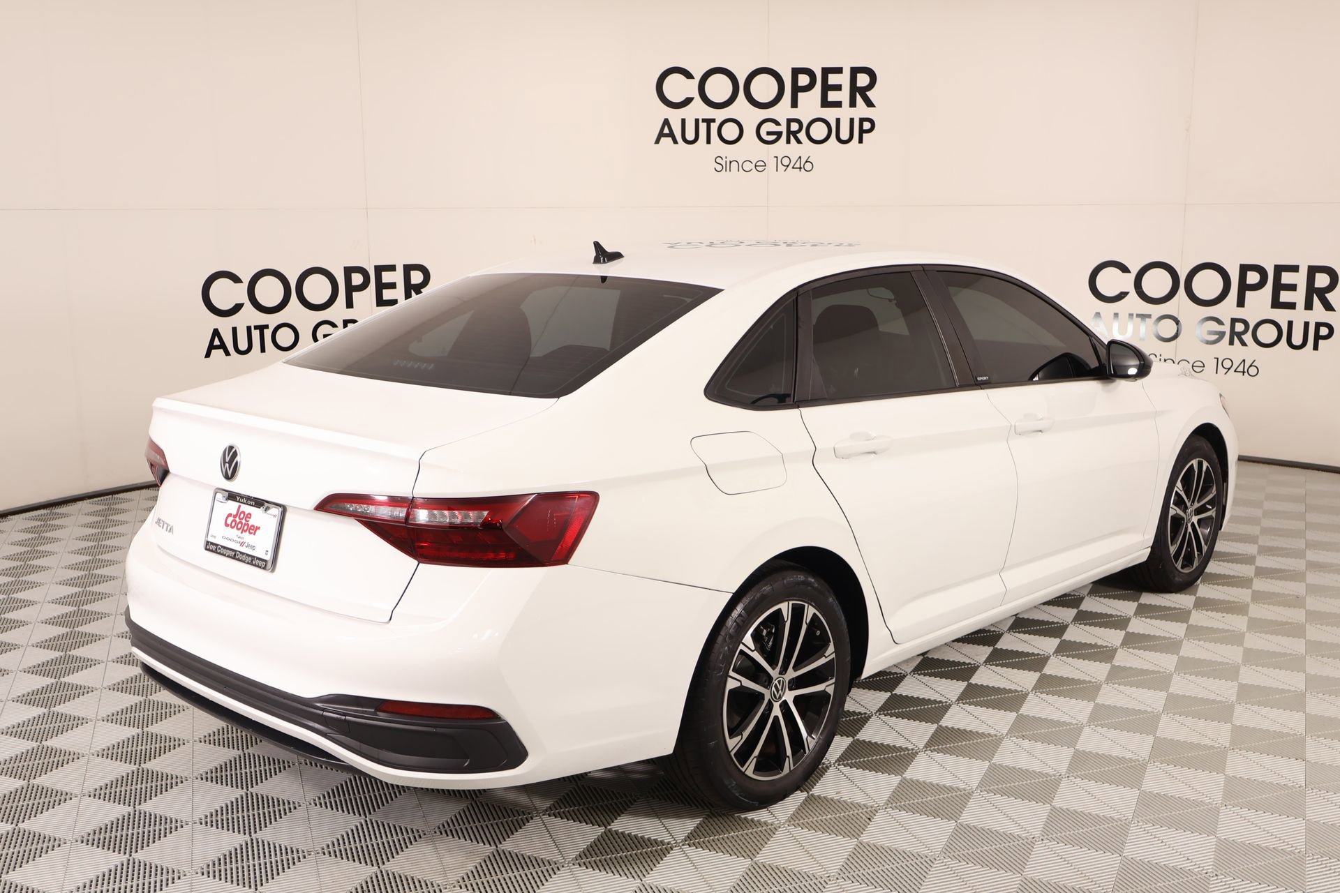 Used 2023 Volkswagen Jetta Sport FWD image 19