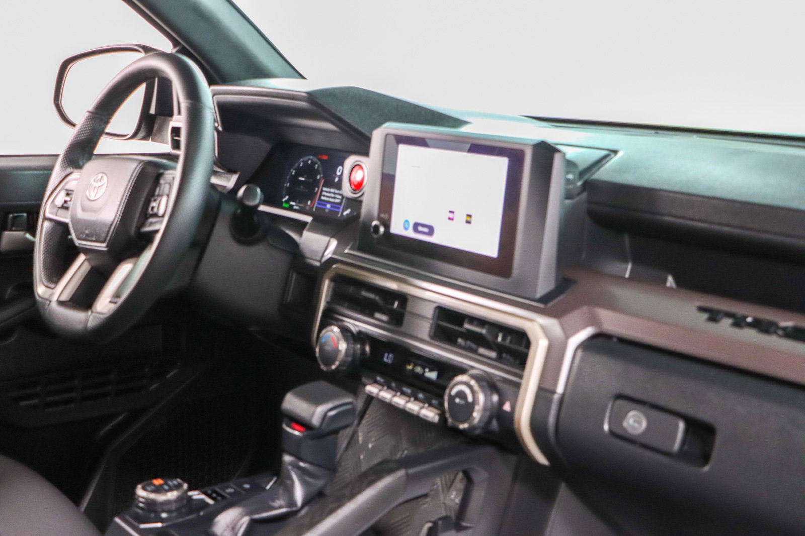 Used 2024 Toyota Tacoma TRD Off-Road AWD/4WD image 26