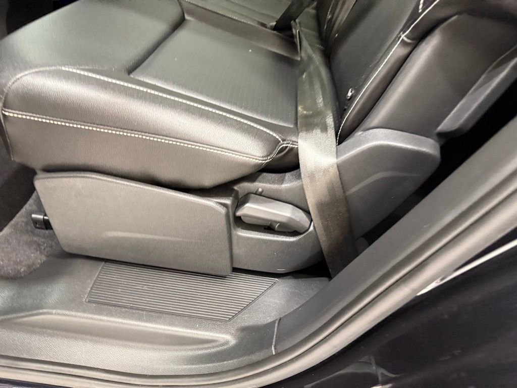 Used 2021 Volkswagen Atlas SE image 15