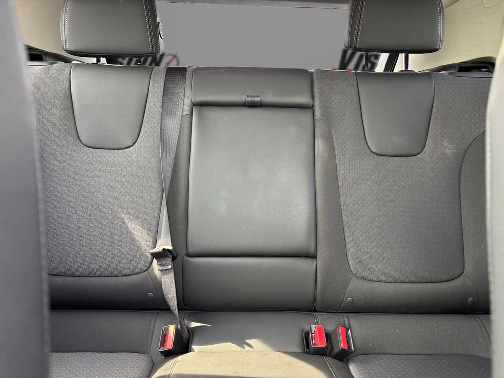 Used 2023 Buick Encore GX Select w/ Experience Buick Package image 19