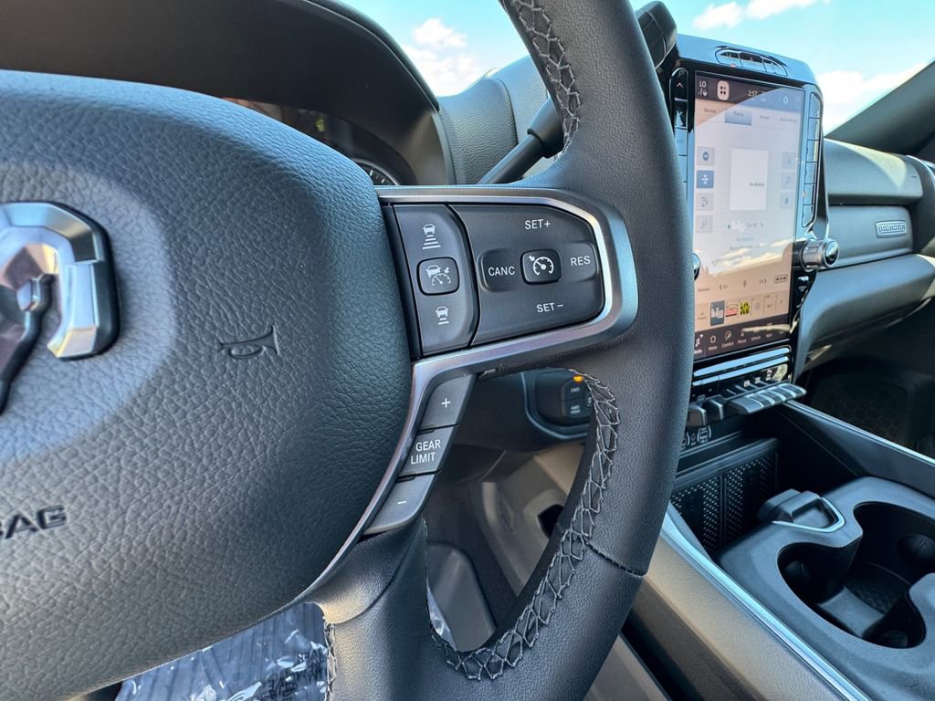 Used 2026 RAM 3500 Big Horn AWD/4WD image 23