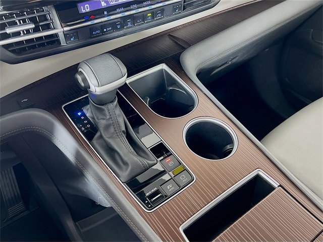 Used 2024 Toyota Sienna XLE image 22