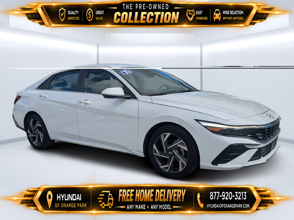 Used 2025 Hyundai Elantra SEL FWD image 1