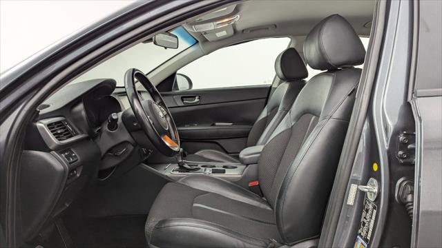 Used 2020 Kia Optima S image 13