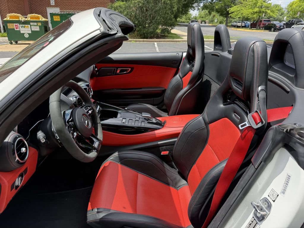Used 2020 Mercedes-Benz AMG GT C w/ AMG Interior Night Package image 14