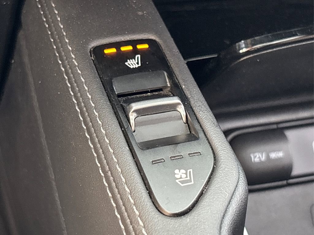 Used 2022 Kia Telluride SX w/ SX Prestige Package image 38